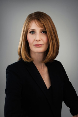 Anna Perry